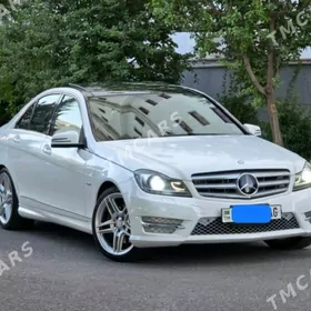 Mercedes-Benz C350 2008