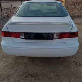 Toyota Camry 2000
