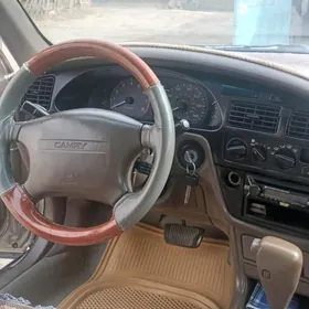 Toyota Camry 1993