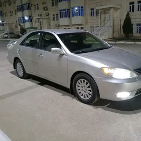 Toyota Camry 2005