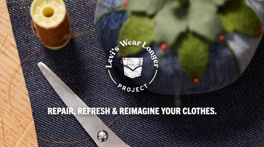 Levi’s brendi amerikan mekdep okuwçylaryna egin-eşikleri tikmegi we ýamamagy öwreder