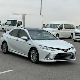 Toyota Camry 2022