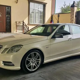 Mercedes-Benz E350 2013