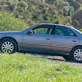 Toyota Camry 1998
