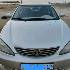 Toyota Camry 2003