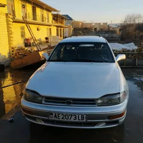 Toyota Camry 1992