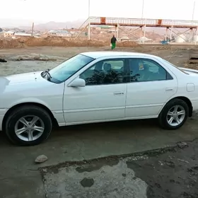 Toyota Camry 1999