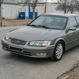 Toyota Camry 1998