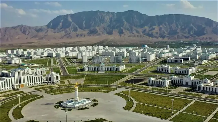 Гурбангулы Бердымухамедов выразил недовольство темпами и организацией работ в Аркадаге