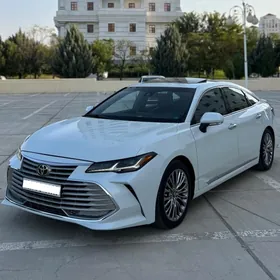 Toyota Avalon 2020