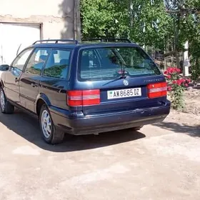 Volkswagen Passat 1994