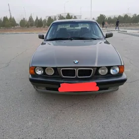 BMW 525 1990