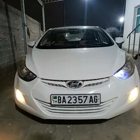 Hyundai Elantra 2012