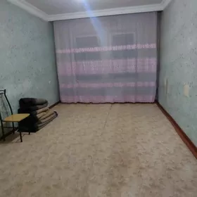 Мир 4 3 комнатная 6 этаж