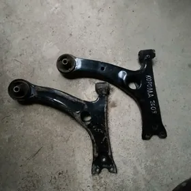 Toyota Carolla Yrçag