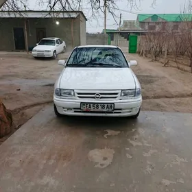 Opel Astra 1992
