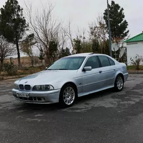 BMW E39 2002