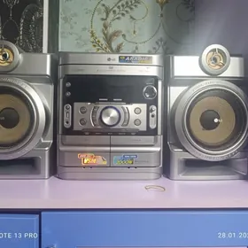 muzykalnyŷ çentr LG