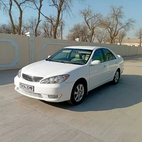 Toyota Camry 2005
