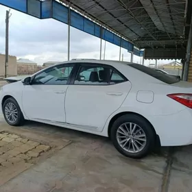 Toyota Corolla 2015