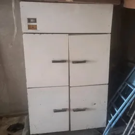 Haladelnik Халаделник