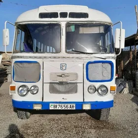 Gaz 53 1983