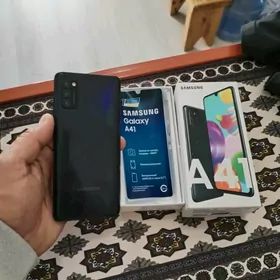 SAMSUNG A41 (4/64)
