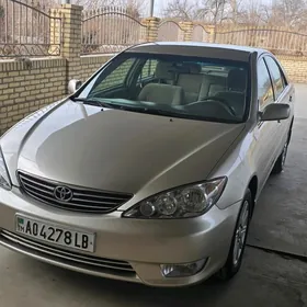 Toyota Camry 2003