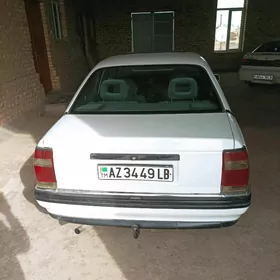Opel Omega 1992