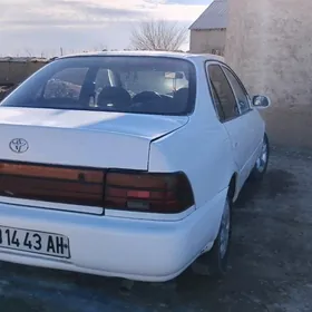Toyota Corolla 1993