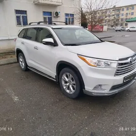 Toyota Highlander 2015