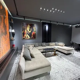 центр выс потолки 3 ком