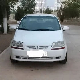 Chevrolet Aveo 2004