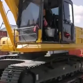 Komatsu 830E-AC 2021