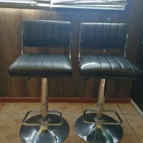 Барные стулья