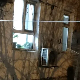 продаю днакомнатная квартиру