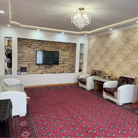 Mes Bizness Howly Jay