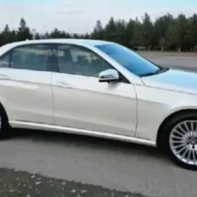 Mercedes-Benz E350 2014