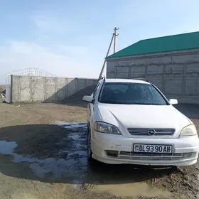 Opel Astra 2000