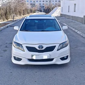 Toyota Camry 2010