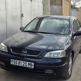 Opel Astra 1998