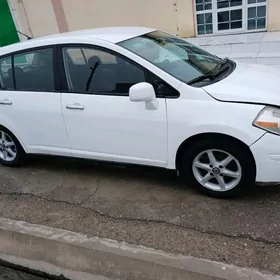 Nissan Versa 2009