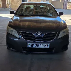 Toyota Camry 2010