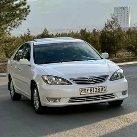 Toyota Camry 2005