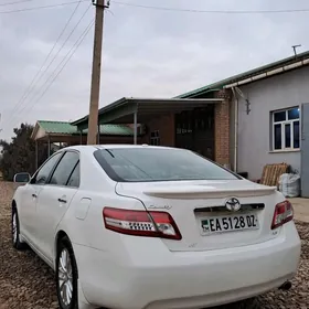 Toyota Camry 2010