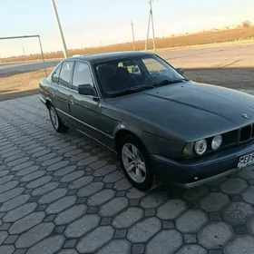BMW 5 Series 1990