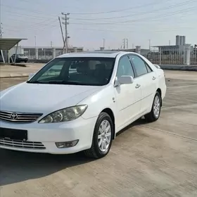 Toyota Camry 2005