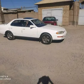 Toyota Camry 1993