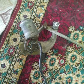 žiguli aýna yuwyan