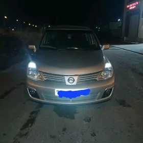 Nissan Versa 2010